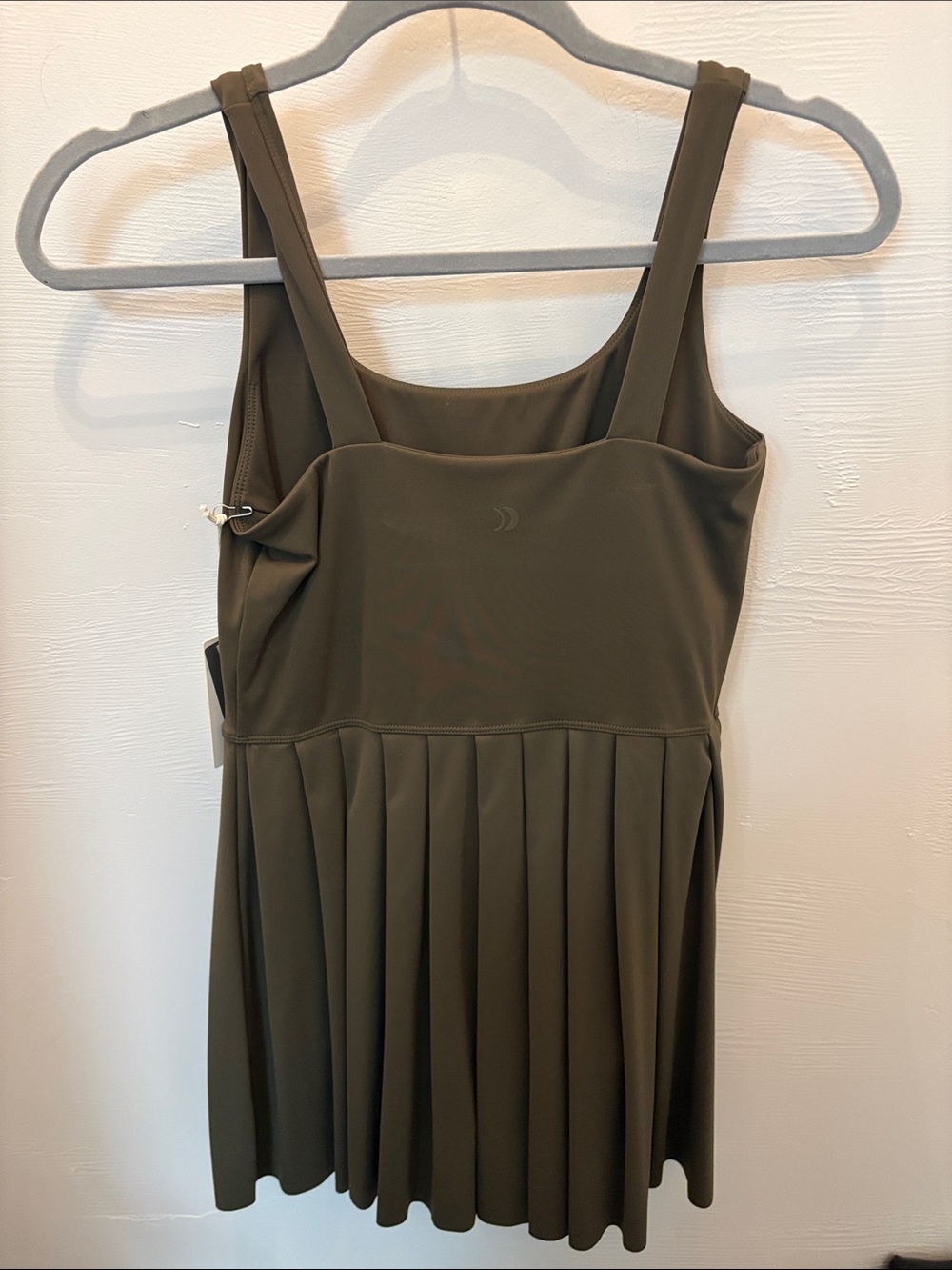 Z Supply Olive Tank Pleated Skirt Dress - Picture 3 of 3